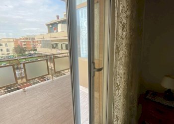 Balcone - Attic lungomare Paolo Toscanelli
 
216, Roma - photo 25