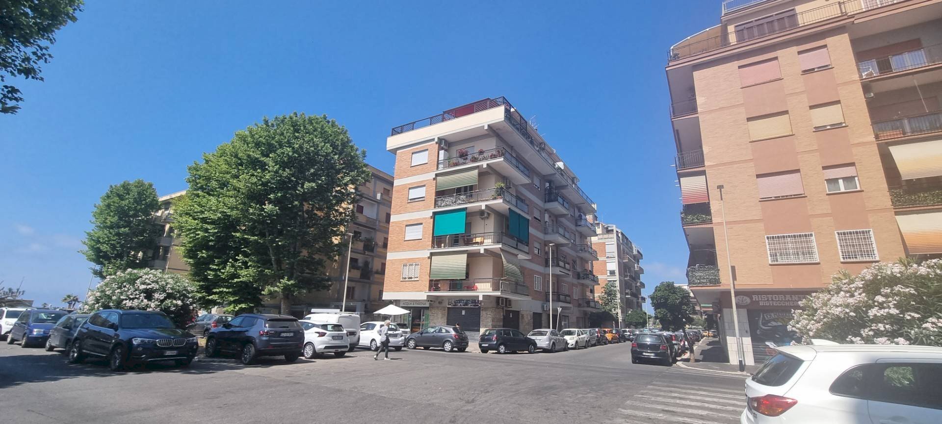 Edificio all\'aperto - Three-room apartment Via Delle Sirene
 
19, Roma - photo 1