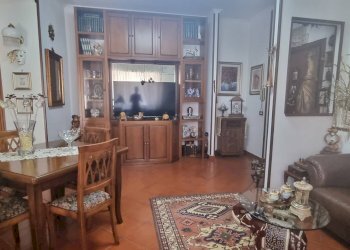 Sala da pranzo - Three-room apartment Via Delle Sirene
 
19, Roma - photo 13