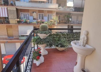 Balcone - Three-room apartment Via Delle Sirene
 
19, Roma - photo 2