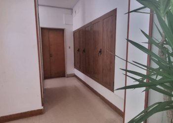 Hall / corridoio - Three-room apartment Via Delle Sirene
 
19, Roma - photo 48