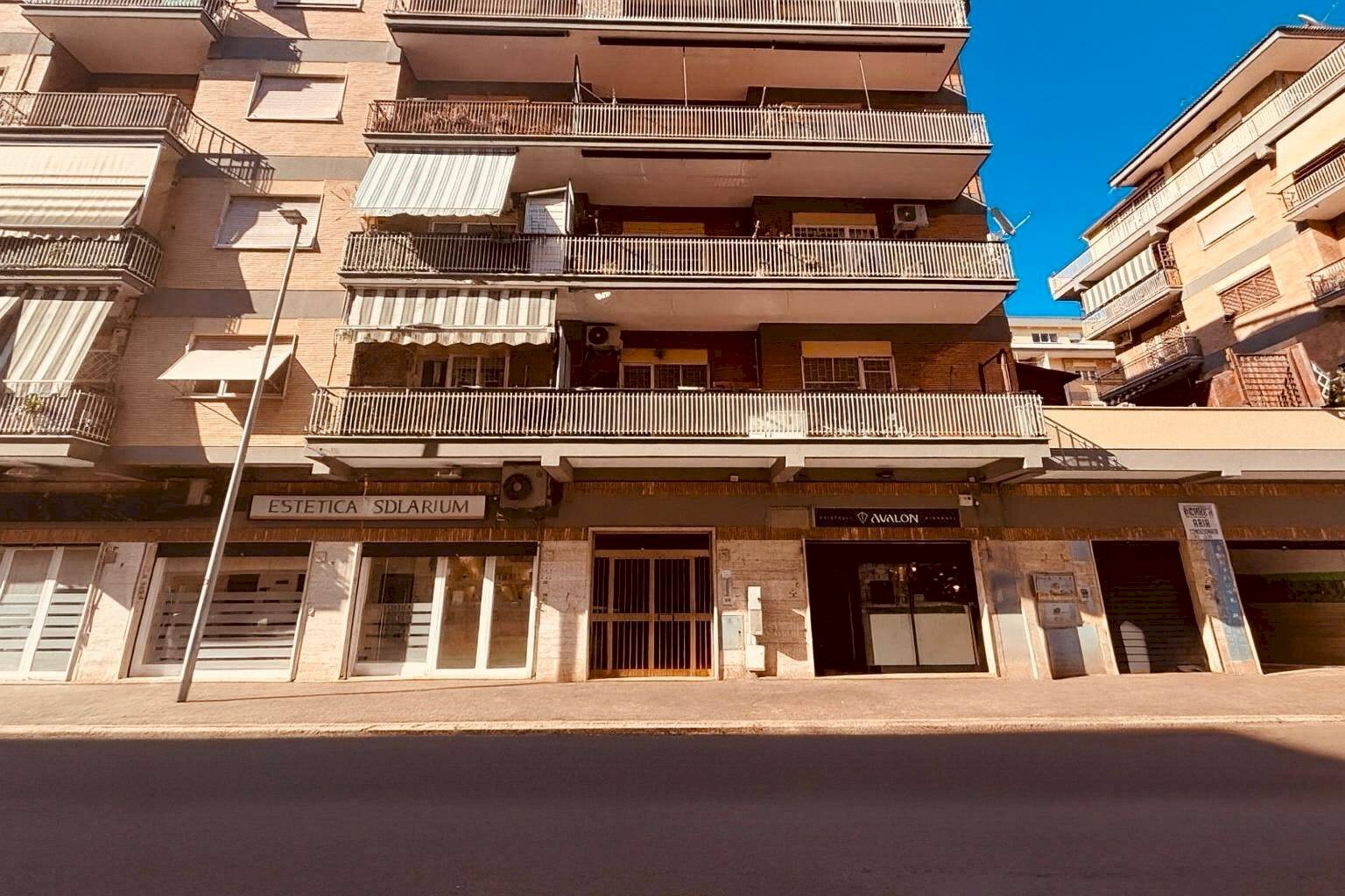 Foto 1 - Three-room apartment Via Marcello Pucci Boncambi
 
26, Roma - photo 1