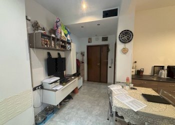 Sala da pranzo - Three-room apartment Via Marcello Pucci Boncambi
 
26, Roma - photo 10