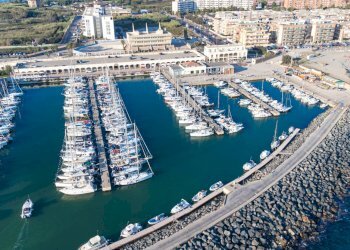 Vista dell\'acqua - Commercial Premises Lungomare Duca degli Abruzzi
 
84, Roma - photo 14