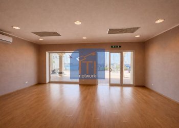 Foto 3 - Commercial Premises Lungomare Duca degli Abruzzi
 
84, Roma - photo 3