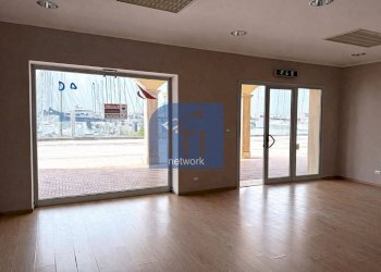 Foto 8 - Commercial Premises Lungomare Duca degli Abruzzi
 
84, Roma - photo 8