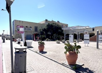 Edificio all\'aperto - Commercial Premises Lungomare Duca Degli Abruzzi
 
84, Roma - photo 21