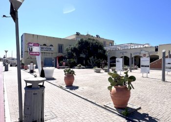 Foto 5 - Attività Commerciale Via Lungomare Duca degli Abruzzi
 
85, Roma - foto 5