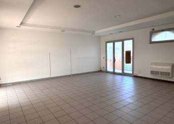 Foto 10 - Attività Commerciale Via Lungomare Duca degli Abruzzi
 
85, Roma - foto 10