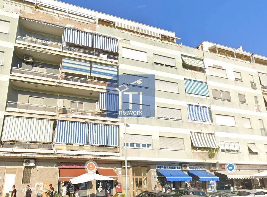 Foto 1 - Trilocale Via dell'Appagliatore
 
50, Roma - foto 1