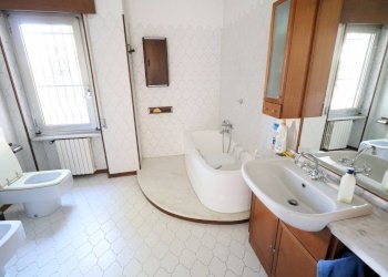 Bagno - Villa via Flavio Gioia, Acqui Terme - foto 15