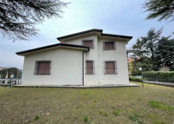 Facciata - Villa via Flavio Gioia, Acqui Terme - foto 22