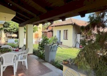 Veranda - Villa a Schiera strada Cantone Bonino, 33, Biella - foto 11