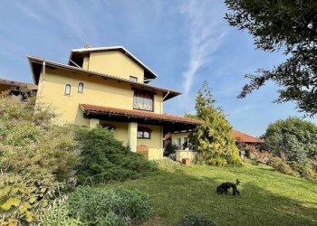 Facciata - Villa a Schiera strada Cantone Bonino, 33, Biella - foto 50