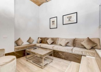 soggiorno - Bed & Breakfast vicolo del Bottino, 19, Roma (neighborhood Centro Storico) - photo 6