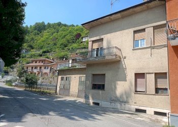 Facciata - Trilocale via Valdieri, 2, Borgo San Dalmazzo - foto 5