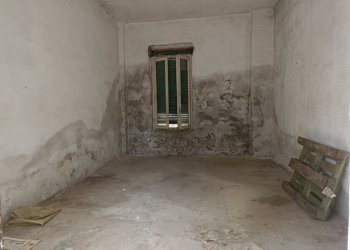 Box auto - Trilocale via Valdieri, 2, Borgo San Dalmazzo - foto 12