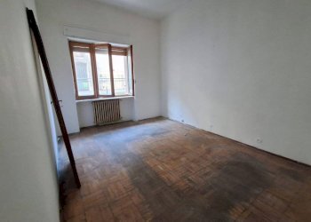 Camera da letto - Trilocale via Valdieri, 2, Borgo San Dalmazzo - foto 18