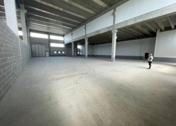 Interno non residenziale - Capannone SS42, Gorlago - foto 4