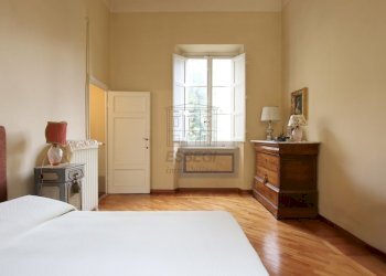 vendesi appartamento con giardino lucca centro sto - Appartamento Piazzale Boccherini 31, Lucca - foto 2