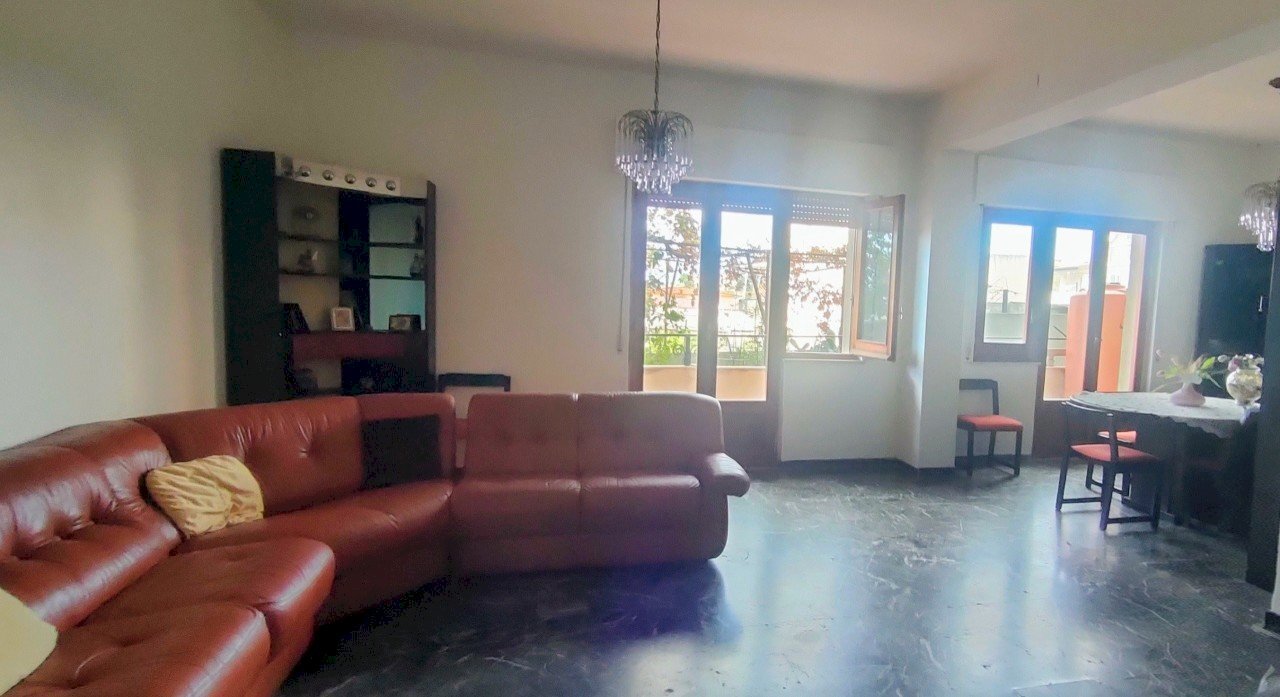 IMG20251025094106~3.jpg - Four-room apartment Reggio di Calabria - photo 1