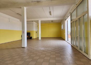 3.jpg - Locale Commerciale Ussana - foto 3