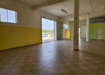 5.jpg - Locale Commerciale Ussana - foto 5