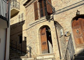 01COLONNELLA-CENTROSTORICOCASAPARZIALMENTERISTR.jp - Casa indipendente Colonnella - foto 21