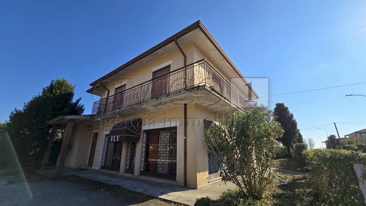 Esterno - Villa via Veneto 52, Castegnero - photo 1