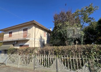 Esterno - Villa via Veneto 52, Castegnero - foto 5