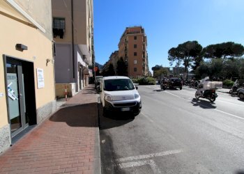 Zona - Pizzeria Via Mameli 254, Rapallo - photo 16