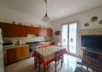 cucina - Quadrilocale Via Gallardi 133, Ventimiglia - foto 1