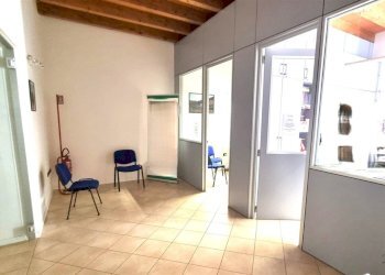 20251007_113110.jpg - Ufficio Piazza Giuseppe Garibaldi 16/a, Langhirano - foto 1