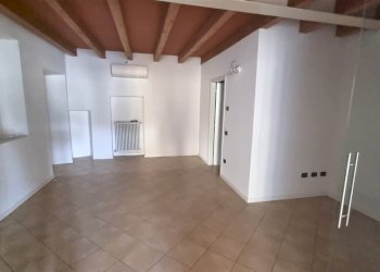 1 (3).jpg - Ufficio Piazza Giuseppe Garibaldi 16/a, Langhirano - foto 9