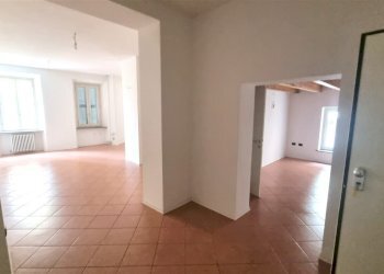 20260401_100644.jpg - Ufficio Piazza Giuseppe Garibaldi 16/a, Langhirano - foto 11