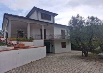 IMG-20251023-WA0015.jpg - Villa Località Fontanelle, Configni - foto 3