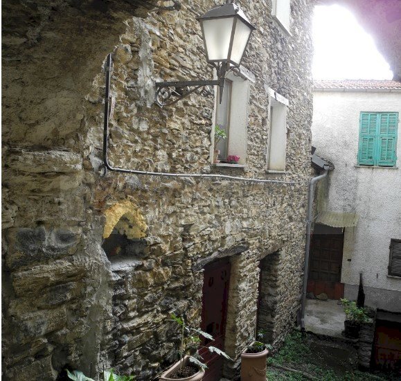 1.jpg - Appartamento all'asta Via Palestro 10, Cosio d'Arroscia - foto 1