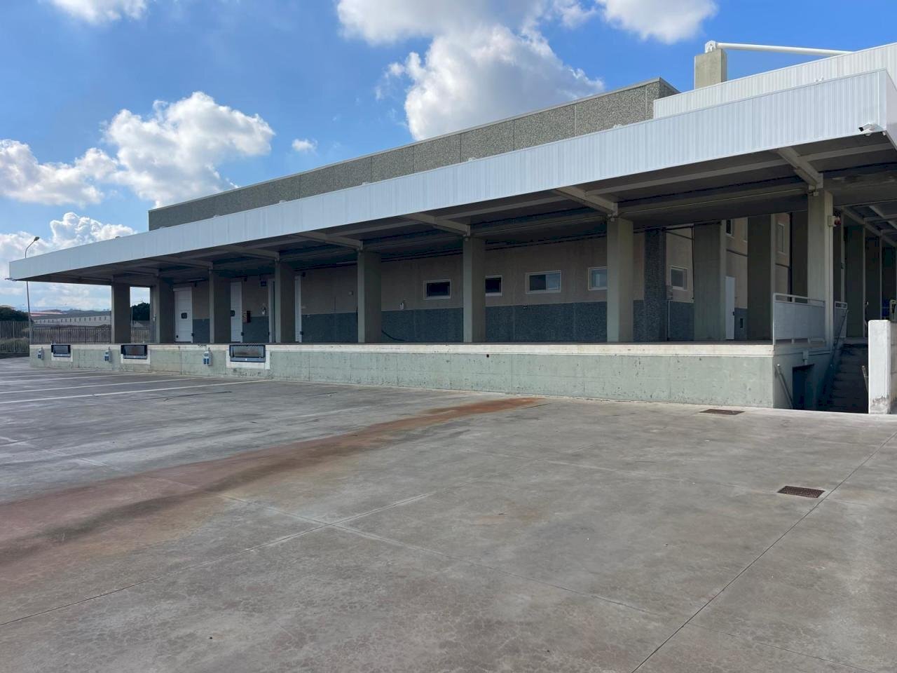 WhatsApp Image 2025-10-19 at 19.19.10 (2).jpeg - Capannone Scordia - foto 2