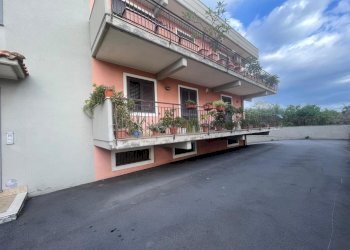 WhatsApp Image 2025-10-22 at 10.48.28 (2).jpeg - Appartamento Giarre - foto 5