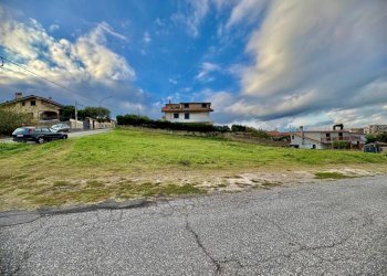 WhatsApp Image 2025-10-21 at 19.22.43.jpeg - Terreno edificabile Via Eutropio snc, Guidonia Montecelio - foto 2