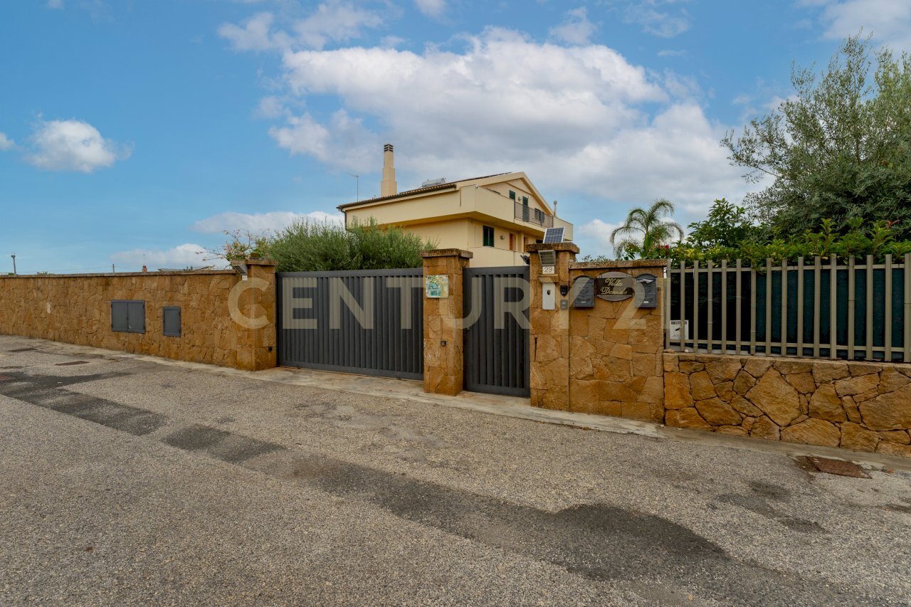 Via Spinelli 29 (2).jpg - Villa Via Spinelli 37, Augusta - foto 2