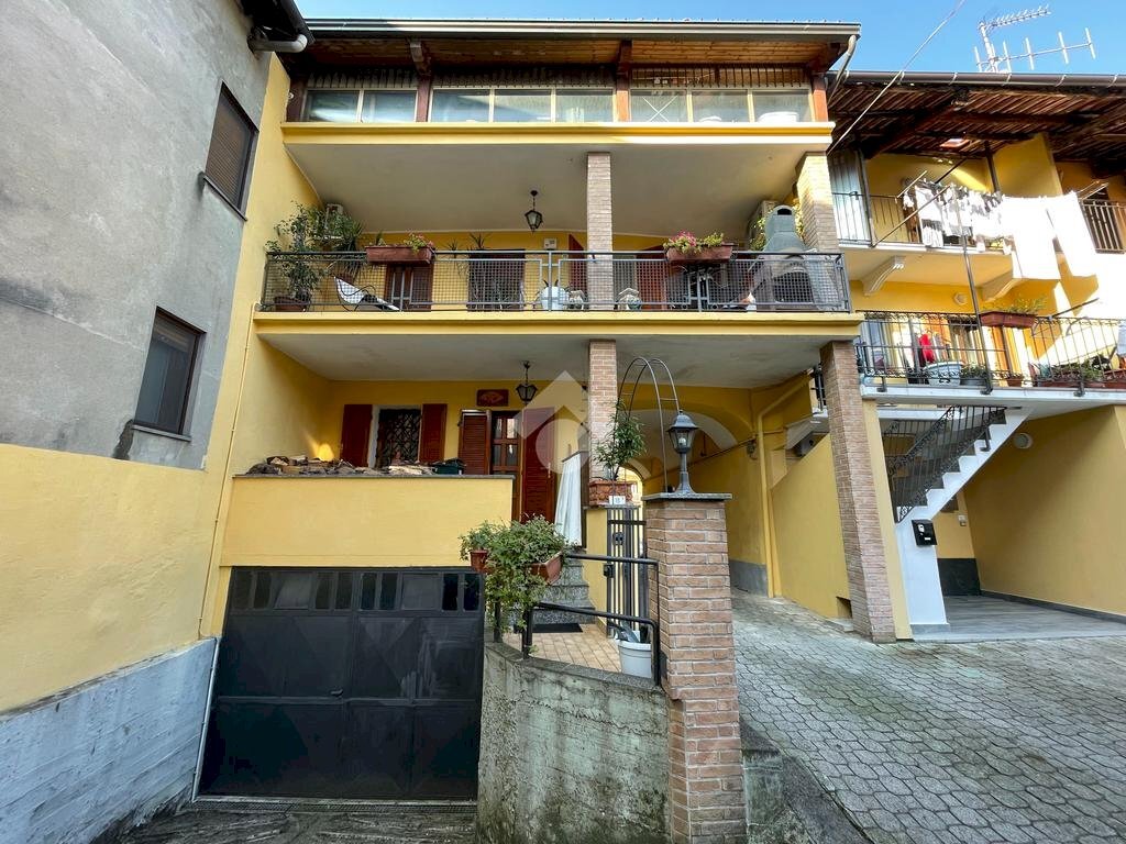 Casa semi indipendente Via Guglielmo Marconi, Banchette - foto 3