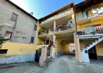 Casa semi indipendente Via Guglielmo Marconi, Banchette - foto 4