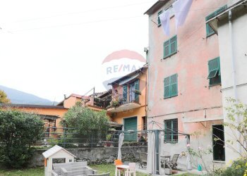 Three-room apartment Via Lombardo, 11 
 Gazzolo, Campomorone - photo 3