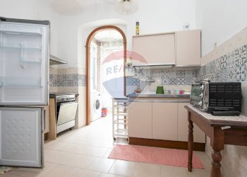 Three-room apartment Via Lombardo, 11 
 Gazzolo, Campomorone - photo 26