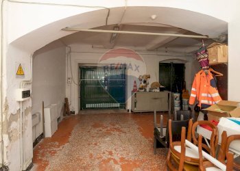 Three-room apartment Via Lombardo, 11 
 Gazzolo, Campomorone - photo 32