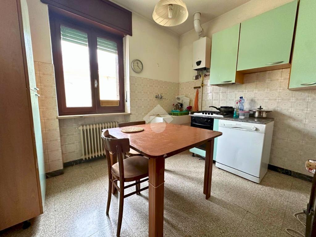 Quadrilocale Via C. Colombo, Santhià - foto 2