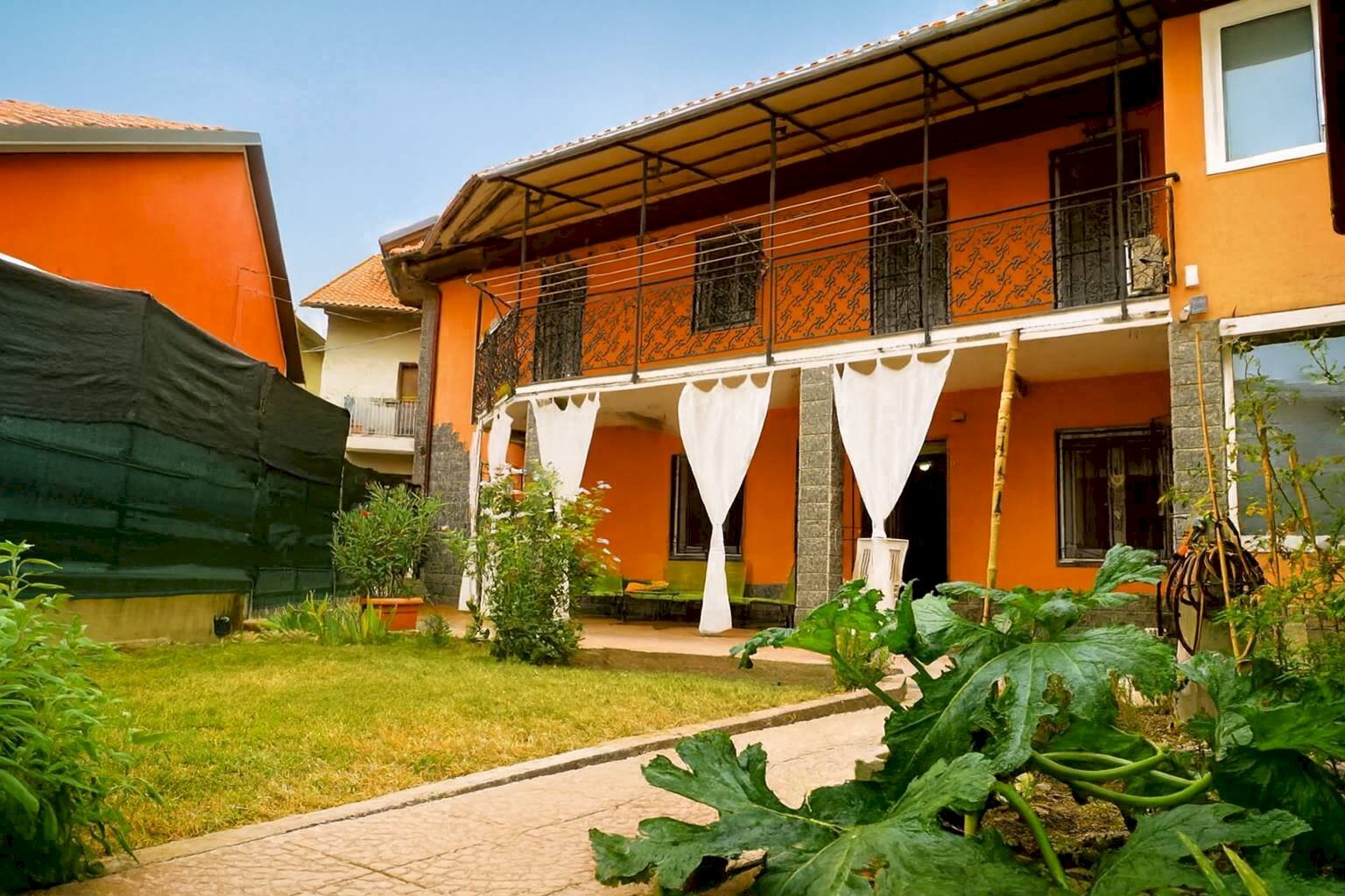 Semi-detached house Settimo Torinese - photo 2