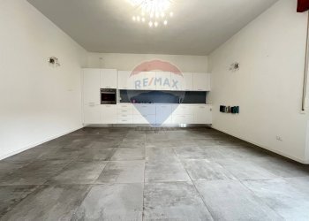 Bilocale via scarpa, 6 
 Oltreletimbro, Savona (zona Oltreletimbro) - foto 10