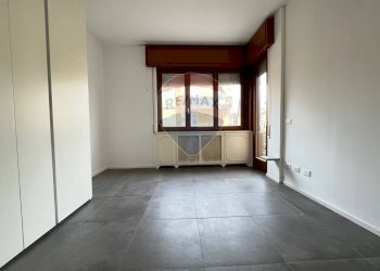 Bilocale via scarpa, 6 
 Oltreletimbro, Savona (zona Oltreletimbro) - foto 29